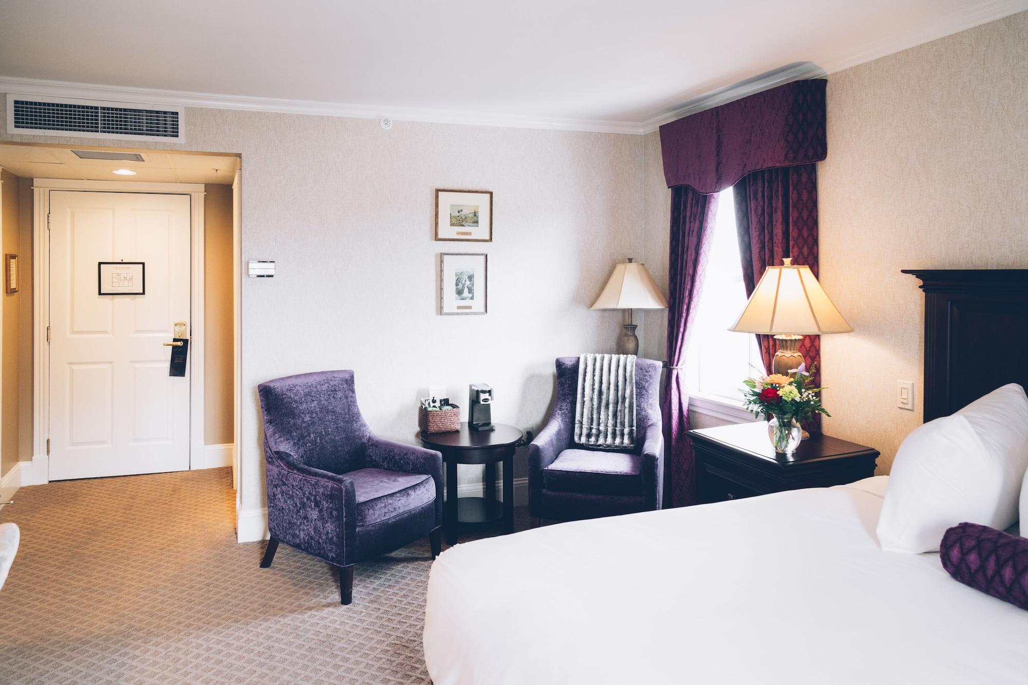 Hotel The Great George Charlottetown Exterior foto